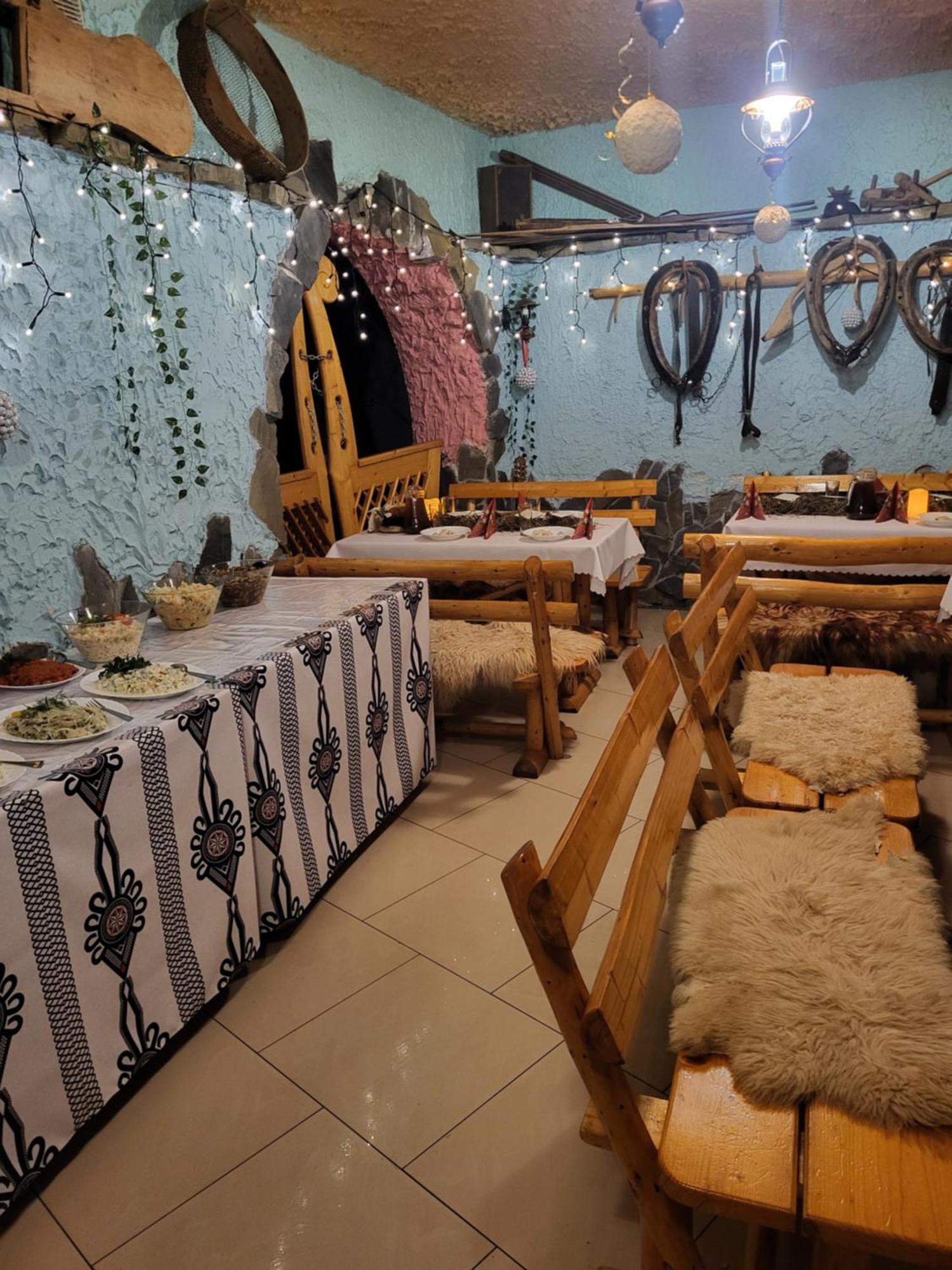 Glamping Gliczarow Klapnioki Bed & Breakfast Lesnica  Exterior photo